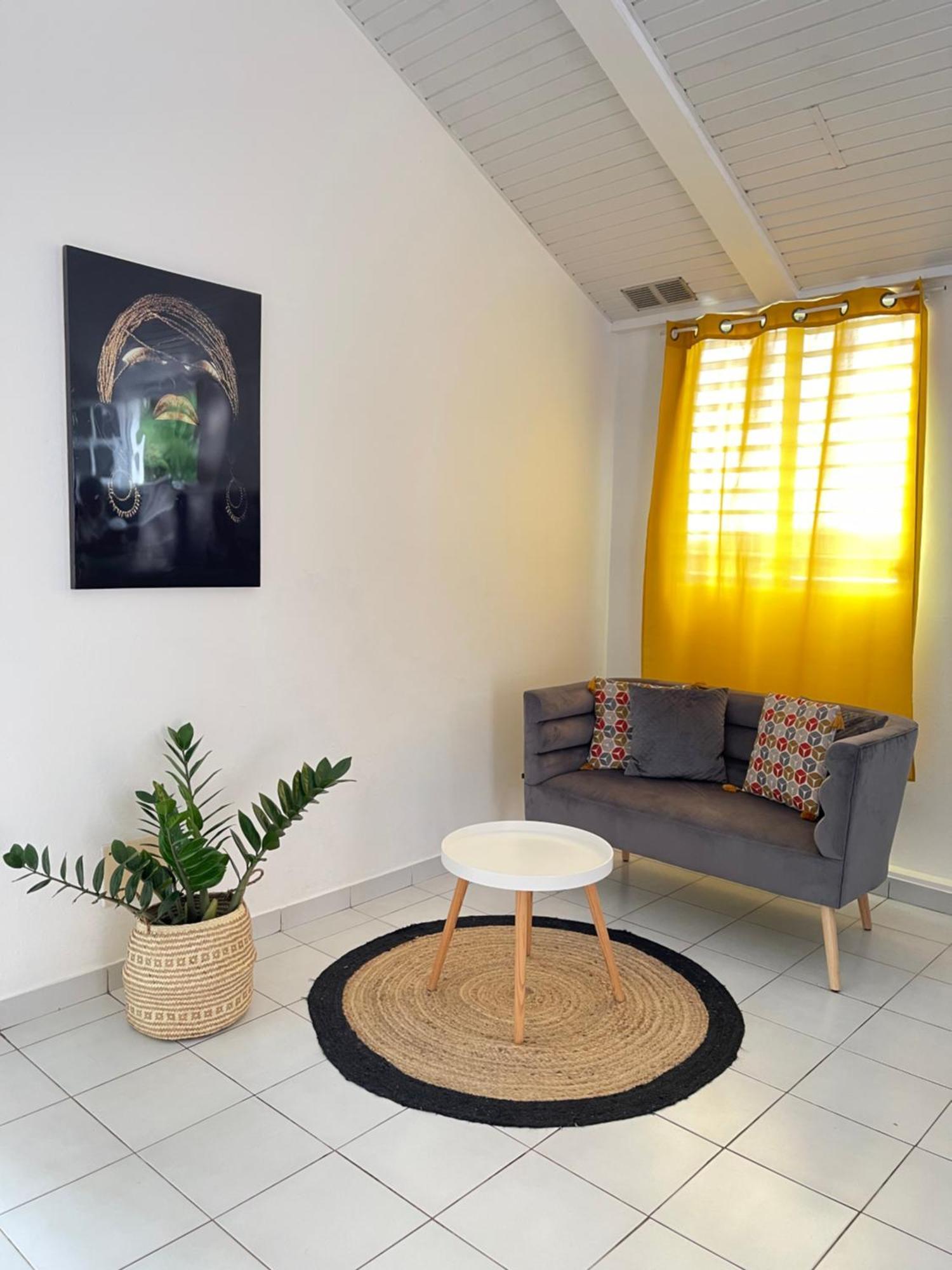 Studio Vue Rocher Du Diamant Apartment Le Marin Ngoại thất bức ảnh